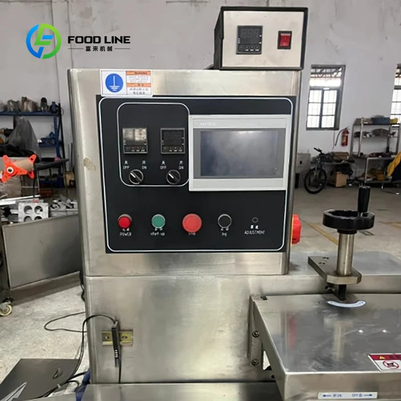 Customized Full Auto Pillow Type Packaging Machine For Food Snack Biscuit Bread Candy Chocolate Wrapping Packing Line